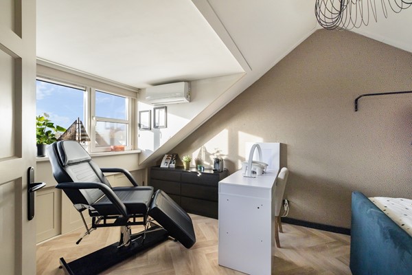 Bernhardstraat 1, Heinenoord-47.jpg